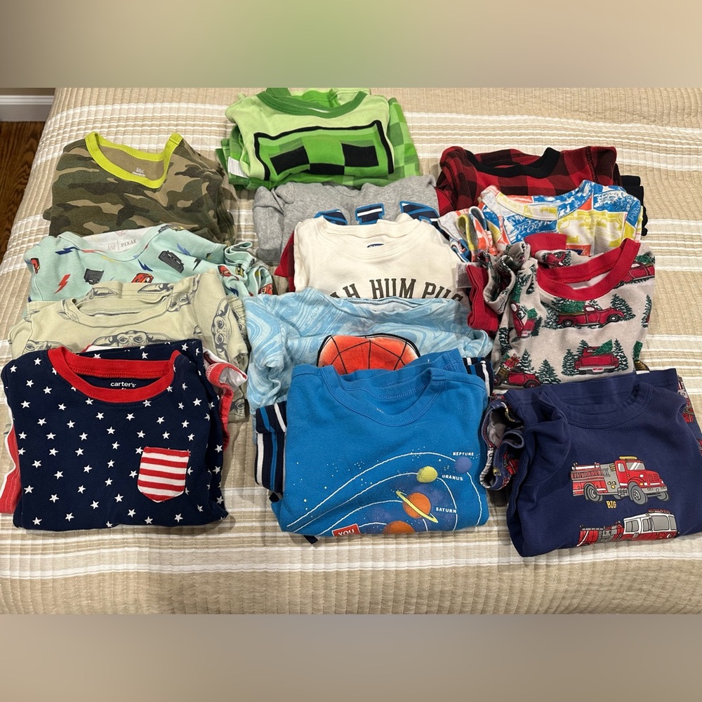 Gap, ON, Carter’s, PJ Places pajamas boys 4T